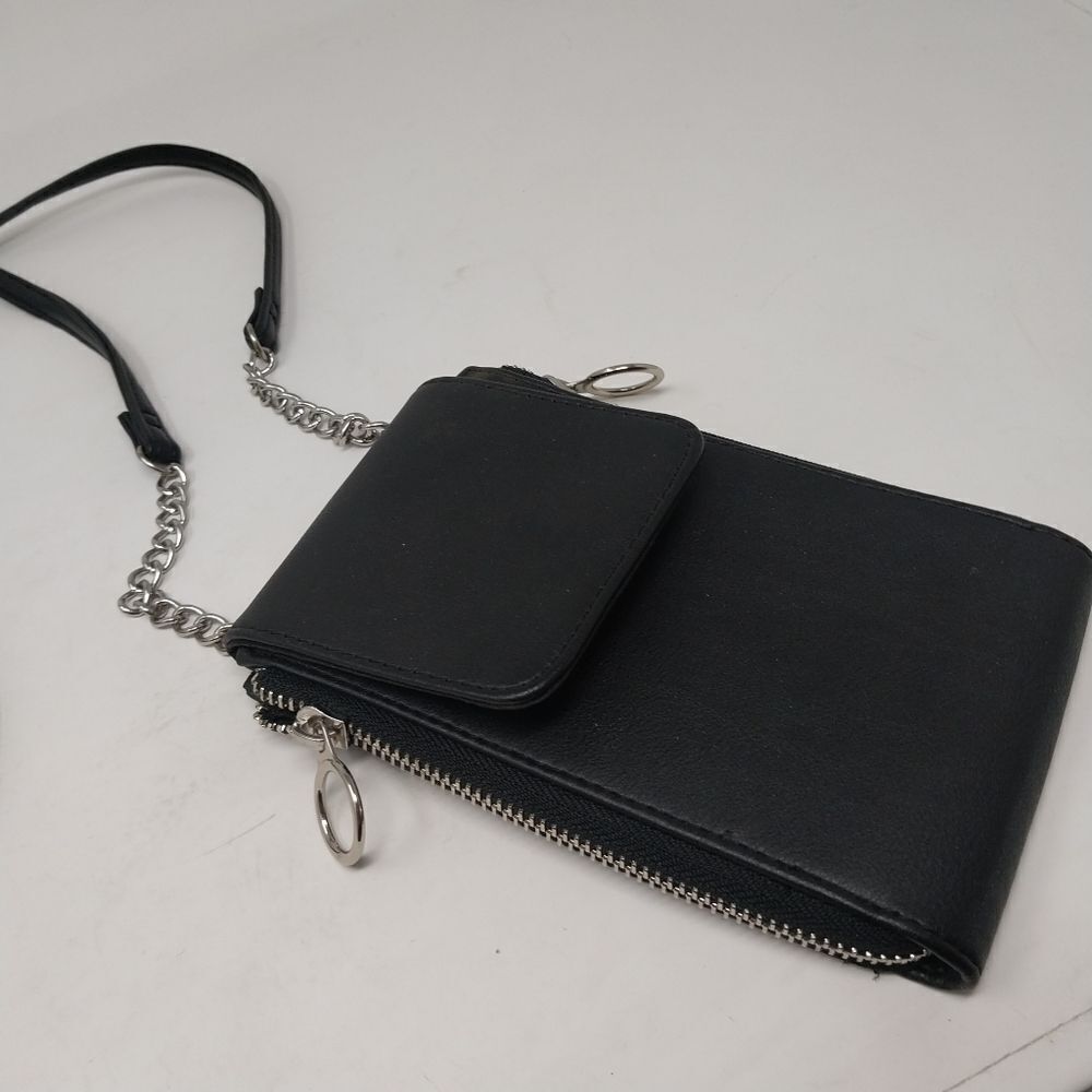 EXPRESS CROSSBODY BAG - Picture 2 of 11